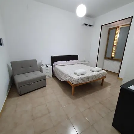 Oda ve Kahvaltı Pinna Nobilis *